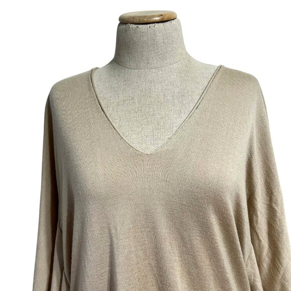 Ralph Lauren Purple Label Womens M Beige V-Neck Oversized Poncho-Style Knit Top - Picture 12 of 12